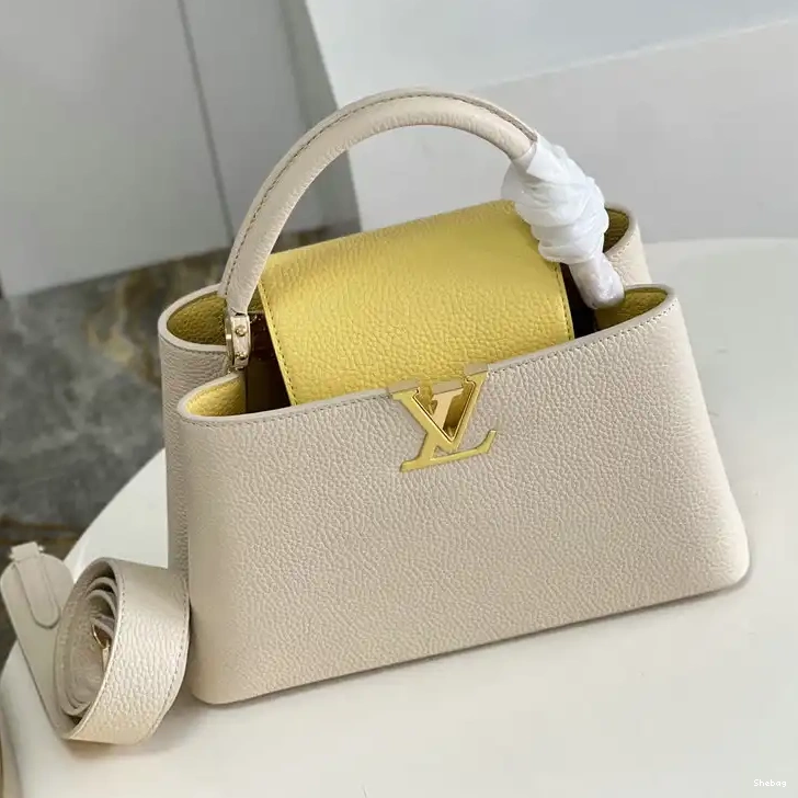 LV 2206YA0007 Bag 0504